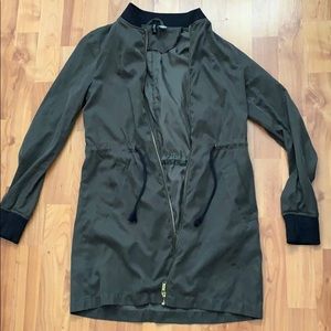 ❌SOLD❌ H&M green olive colored jacket/trench